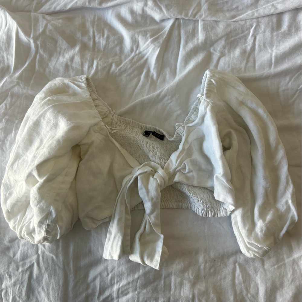 Zara White Puff Sleeve Crop Top